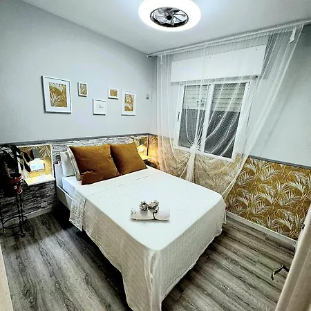 B&B Casa Mia Luxury, In Bungalow, House Keeper Pool Breakfast Free Parking *